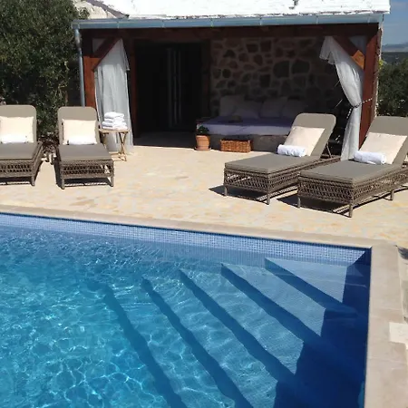 Hébergement de vacances Little
